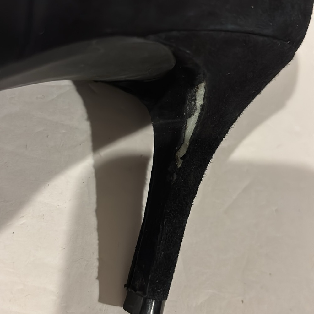 Cole Haan Black Suede Juliana Pointed Toe Pumps - Size 11B - Picture 8 of 9